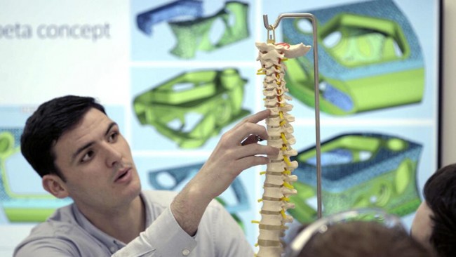 Spinal implant_Renishaw_1