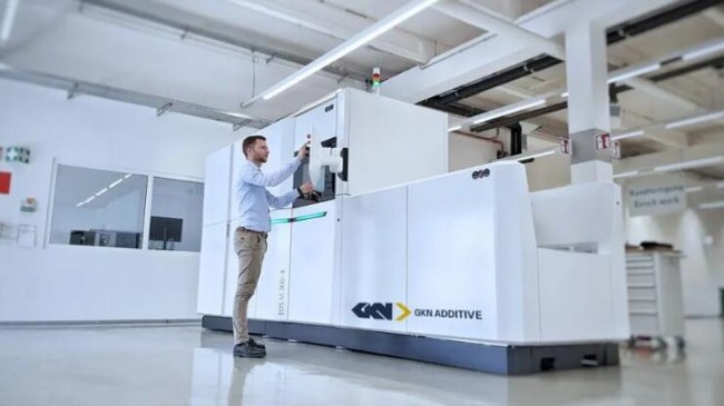 GKN_EOS