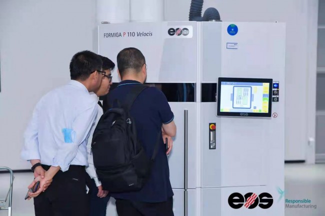 EOS_33
