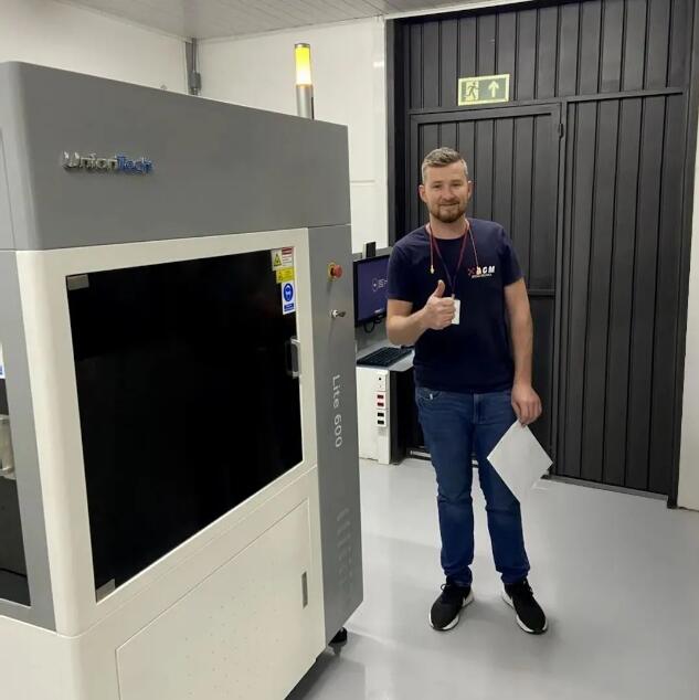 Dakota_Unintech_3